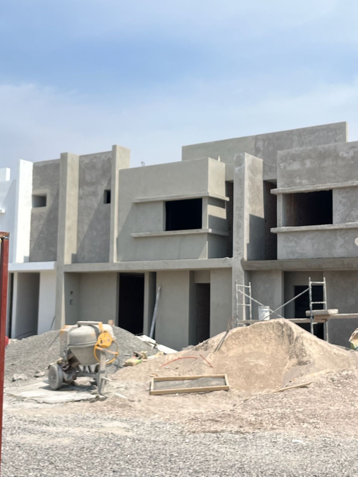 مقاول بناء عظم الدمام والخبر يوفر مقاول بناء عظم الدمام والخبر خدمات تنفيذ الهيكل الإنشائي للمباني السكنية والتجارية، بدءًا من تجهيز الموقع…